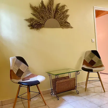 Vue Imprenable Vallee Du Lot, Piscine Privee Casa de Férias *